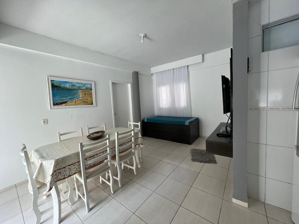 דירות בומבינאס Residencial Nereu מראה חיצוני תמונה