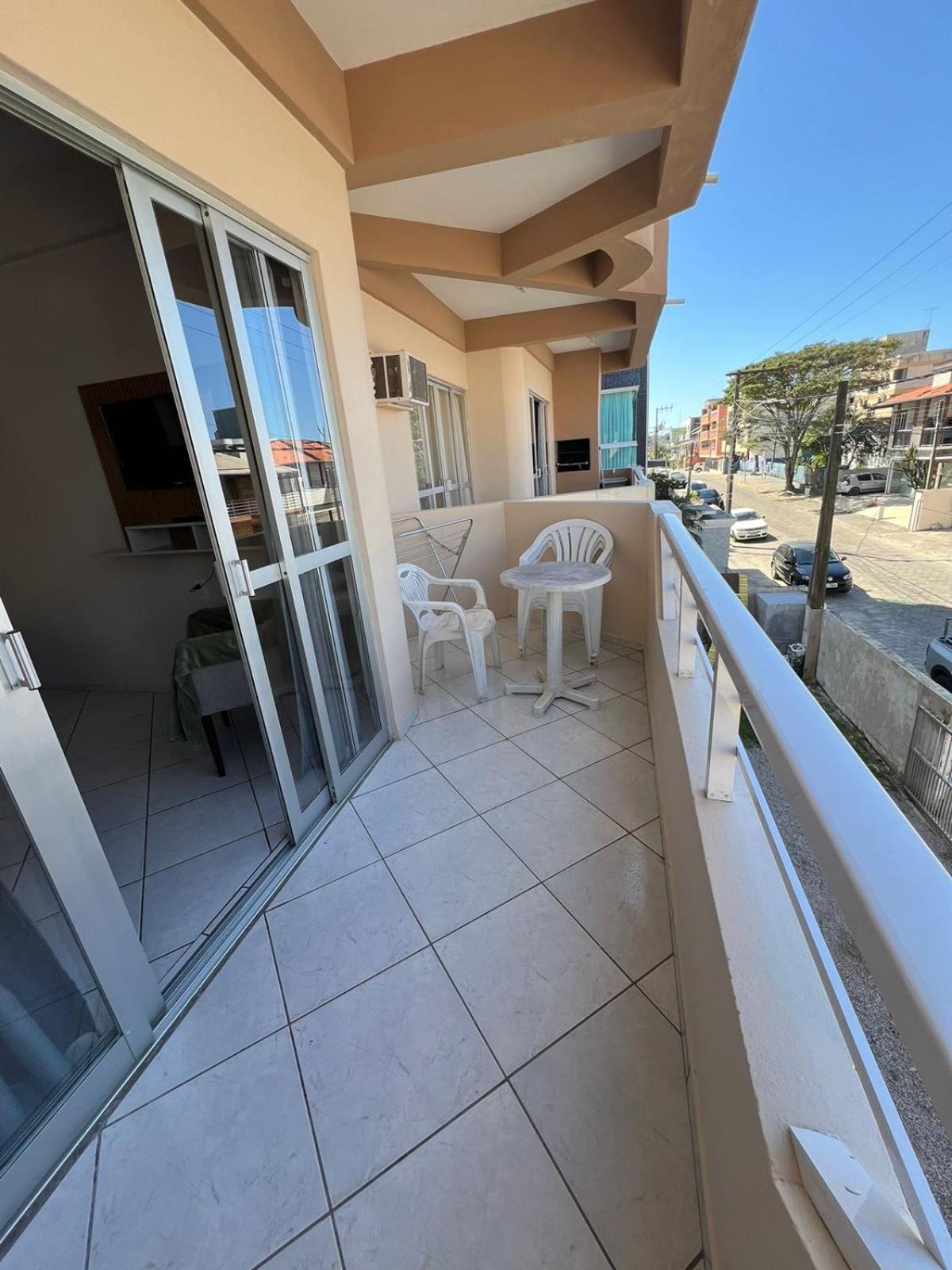 דירות בומבינאס Residencial Nereu מראה חיצוני תמונה