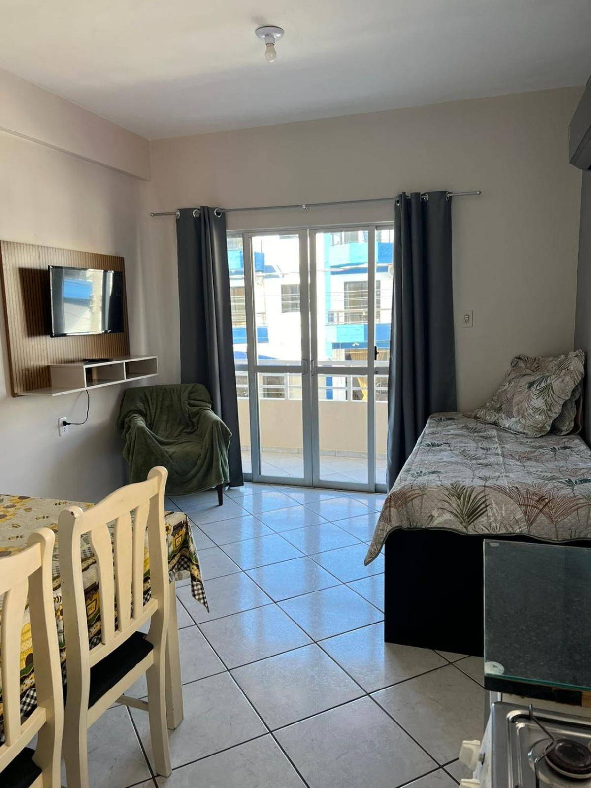 דירות בומבינאס Residencial Nereu מראה חיצוני תמונה